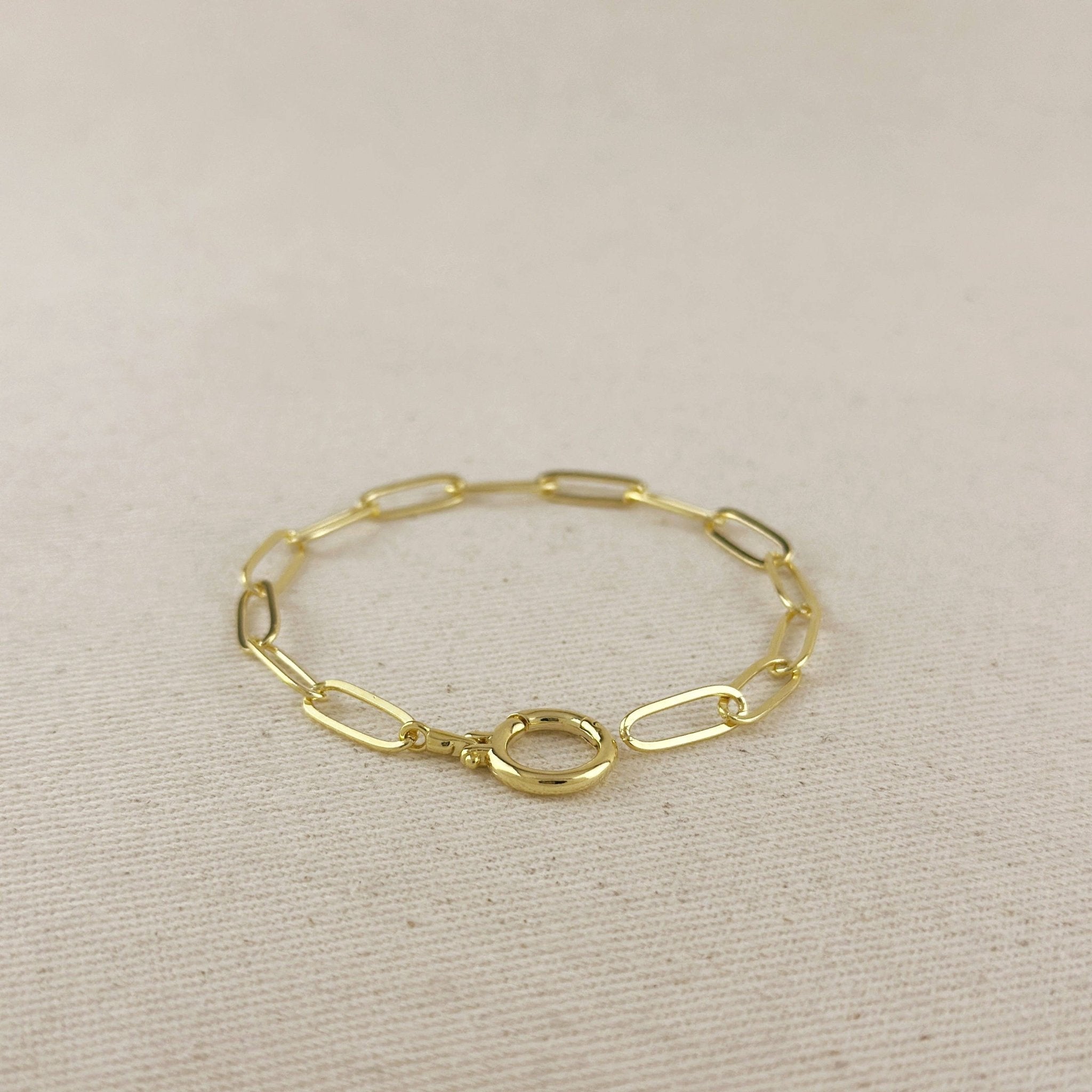 18k Gold Filled Paperclip Chain With Round Clicker Clasp Bracelet: 7 inches