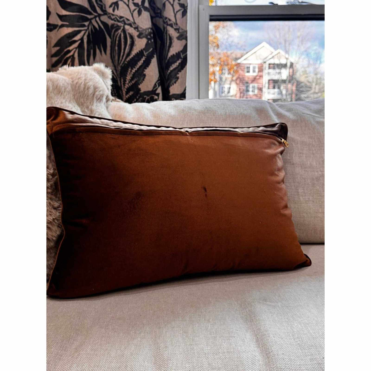 Amelia Pillow