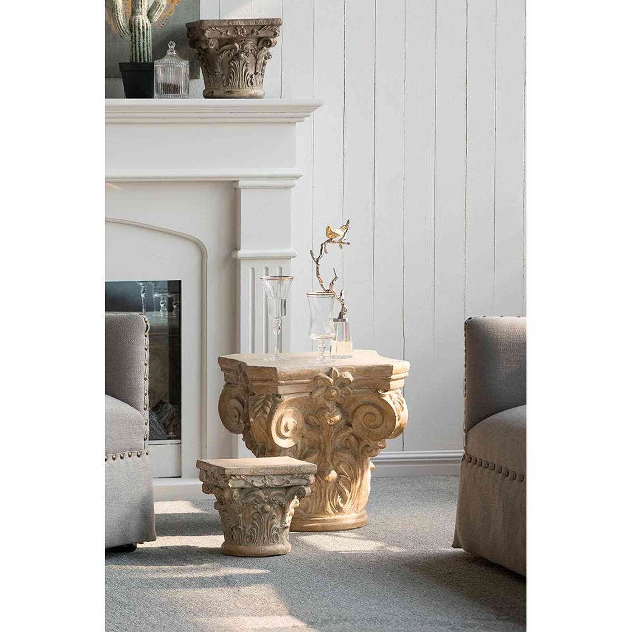 Indoor/Outdoor Pedestal
