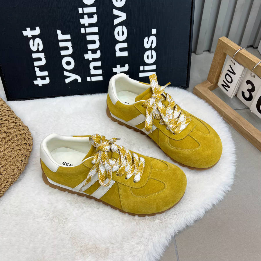 Leather Sueded Round Toe Patchwork Soft Sole Casual Sneakers