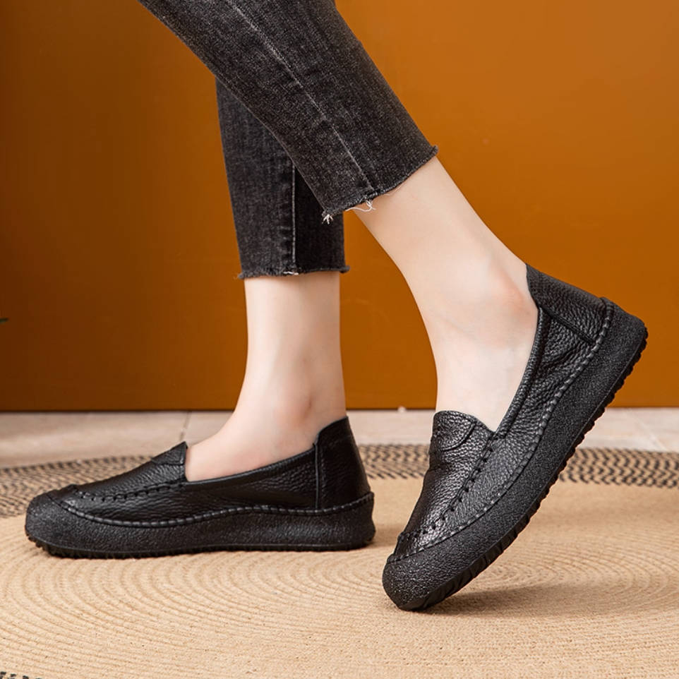 Genuine Leather Round Toe Soft Sole Shallow Versatile Slip-On Flats