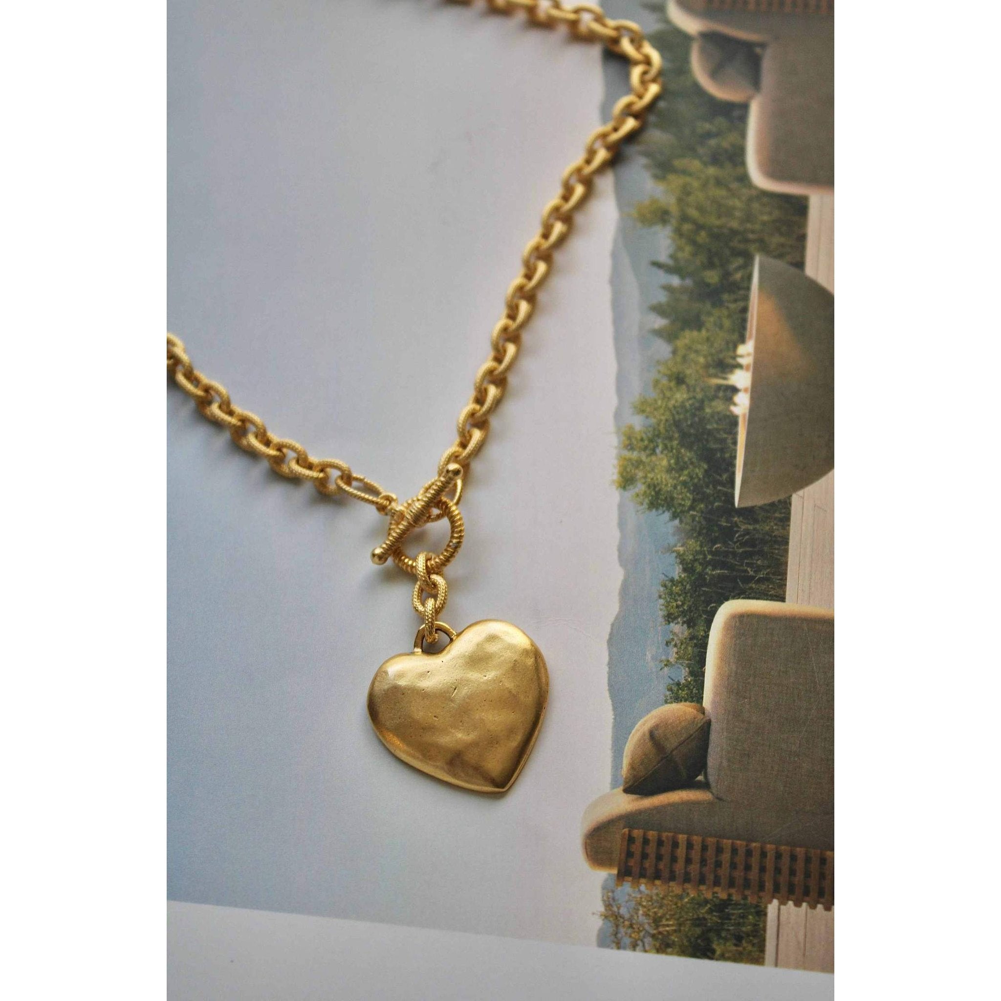 Gold Heart Toggle Necklace: Gold