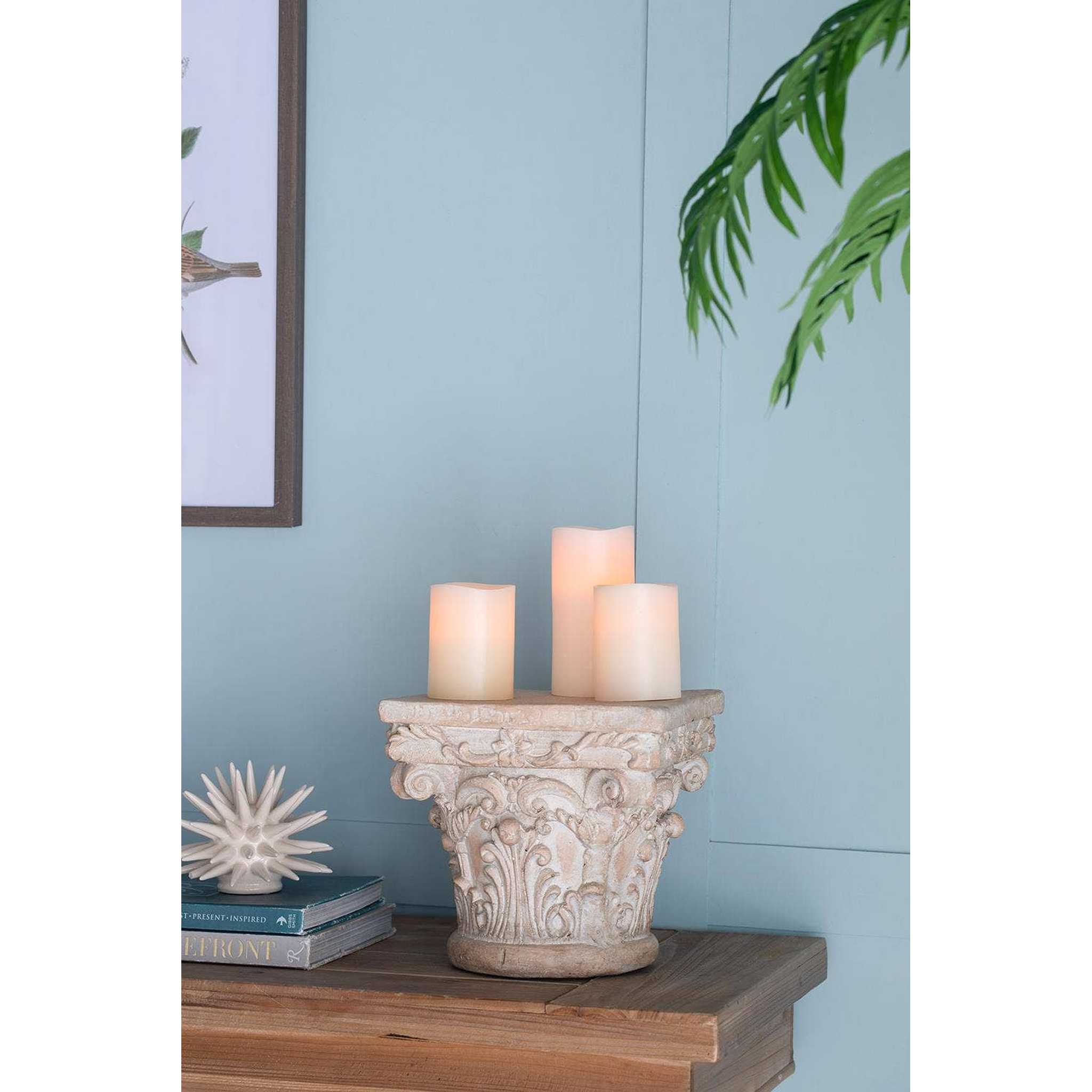 Indoor/Outdoor Pedestal