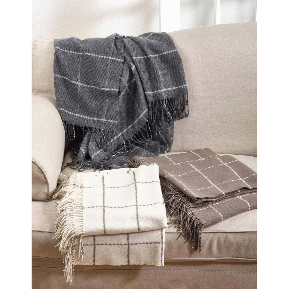 Windowpane Tassel Throw Blanket