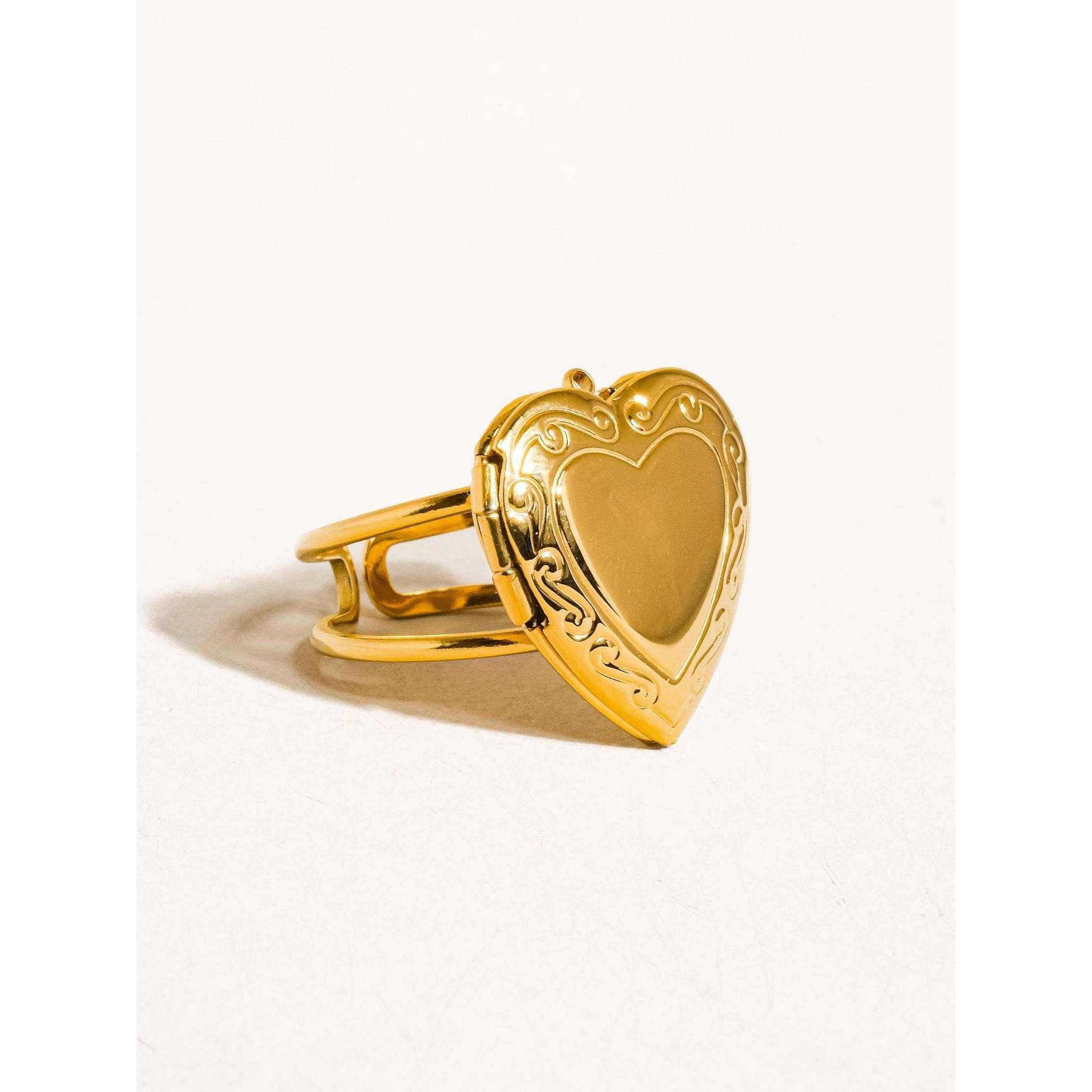 Sefina 18K Non-Tarnish Locket Heart Ring: Yellow Gold
