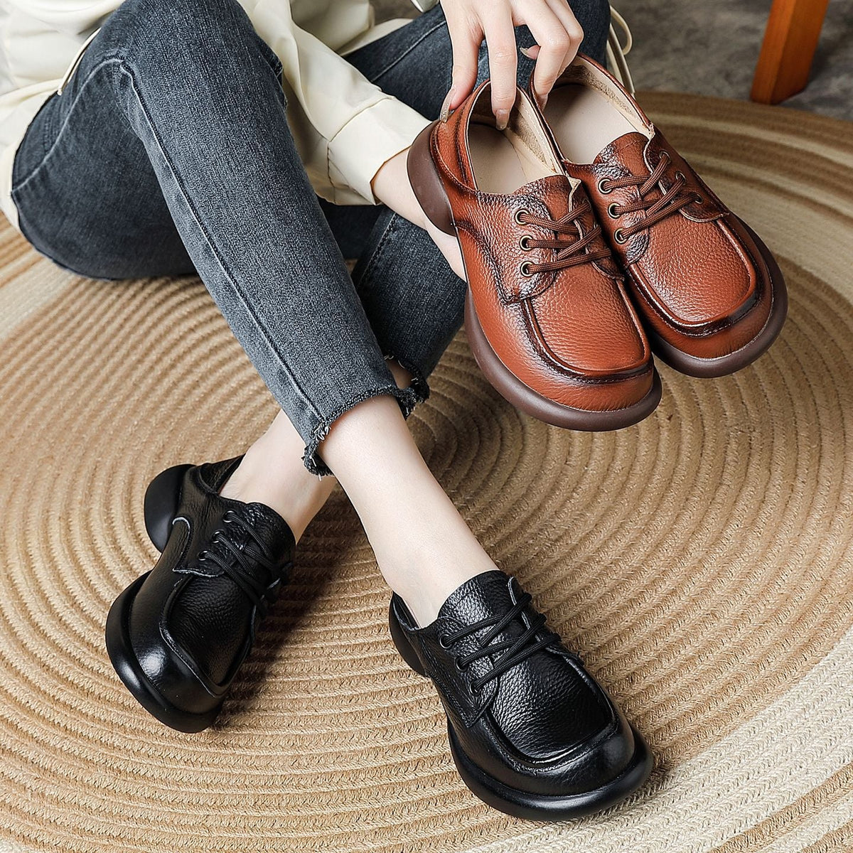 Spring Leather Retro Round Toe Soft Flat Sole Comfy Versatile Shoes