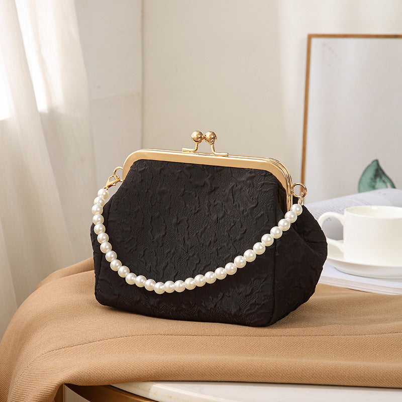 Elegant Mini Crinkled Shell Bag Pearl Clutch Bag