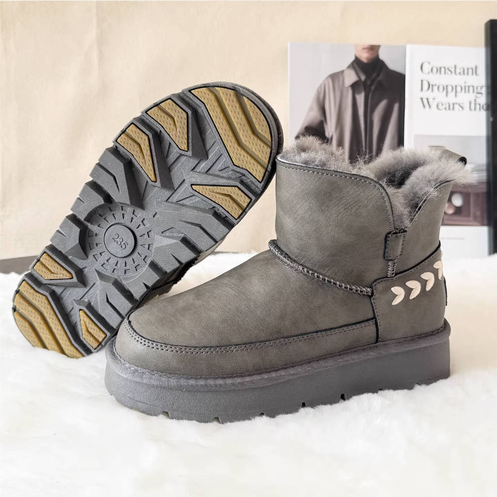Winter Leather Thick Soft Sole Woolen Warm Embroidered Ankle Boots