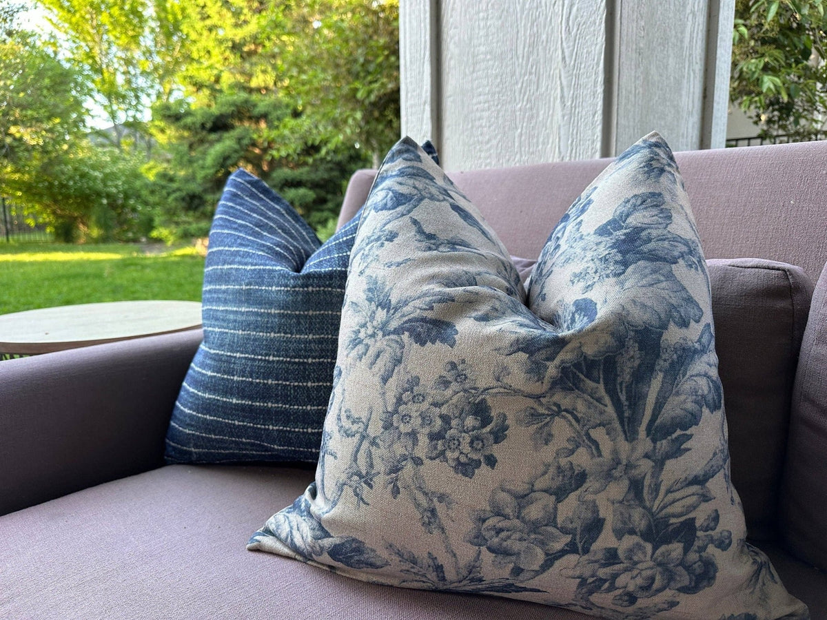 Sonny Indigo Stripe Pillow Cover ¡ª 18¡Á18 Indoor/Outdoor (Cover Only)