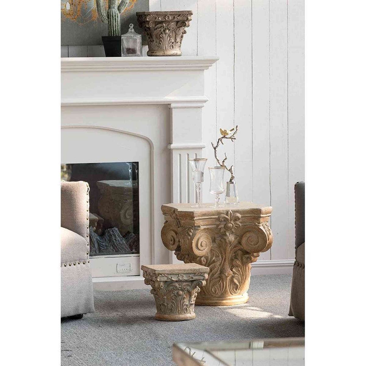 Indoor/Outdoor Pedestal
