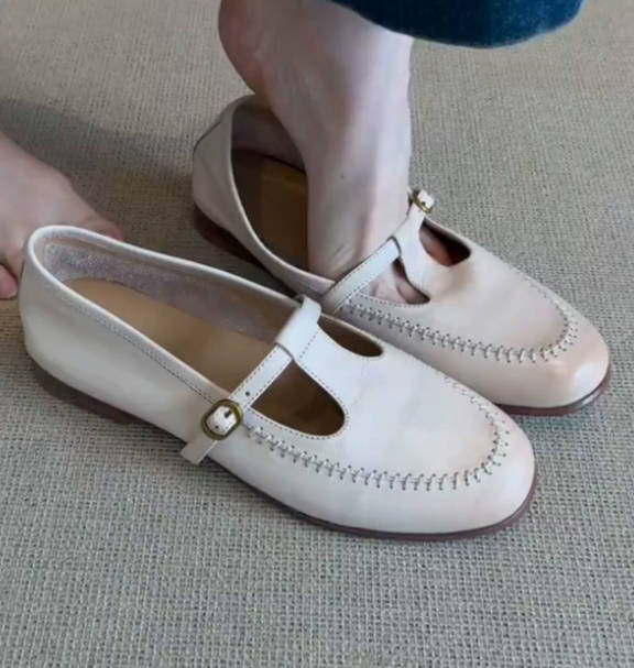Retro Genuine Leather Round Square Toe Chunky Heel Slip-on Flats
