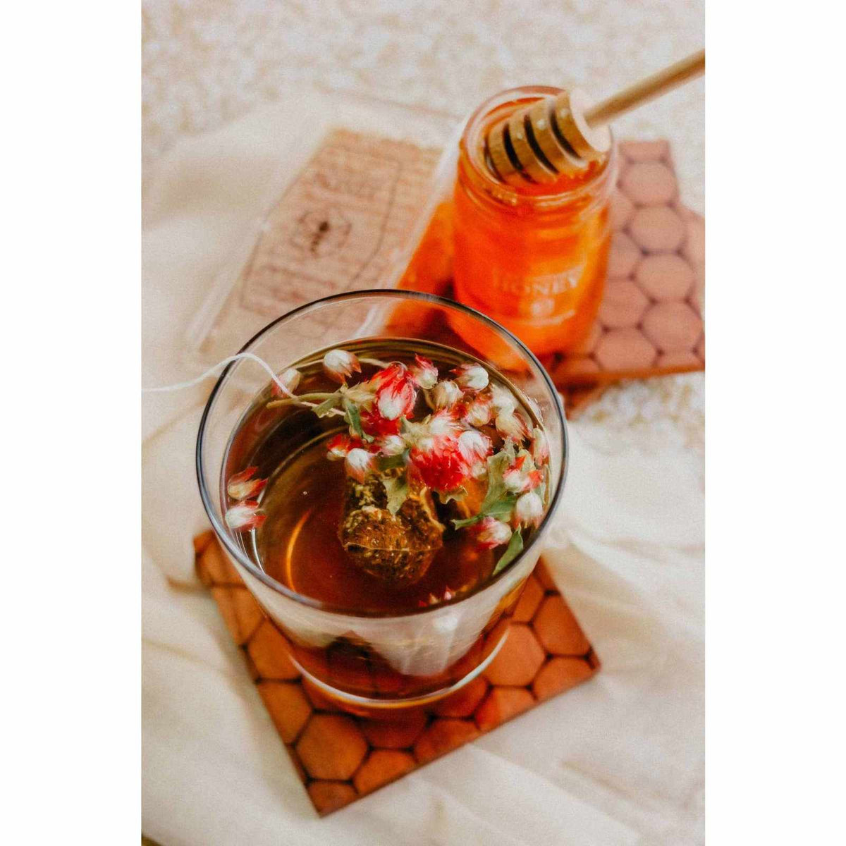 Mini Honey With Comb 4 Oz