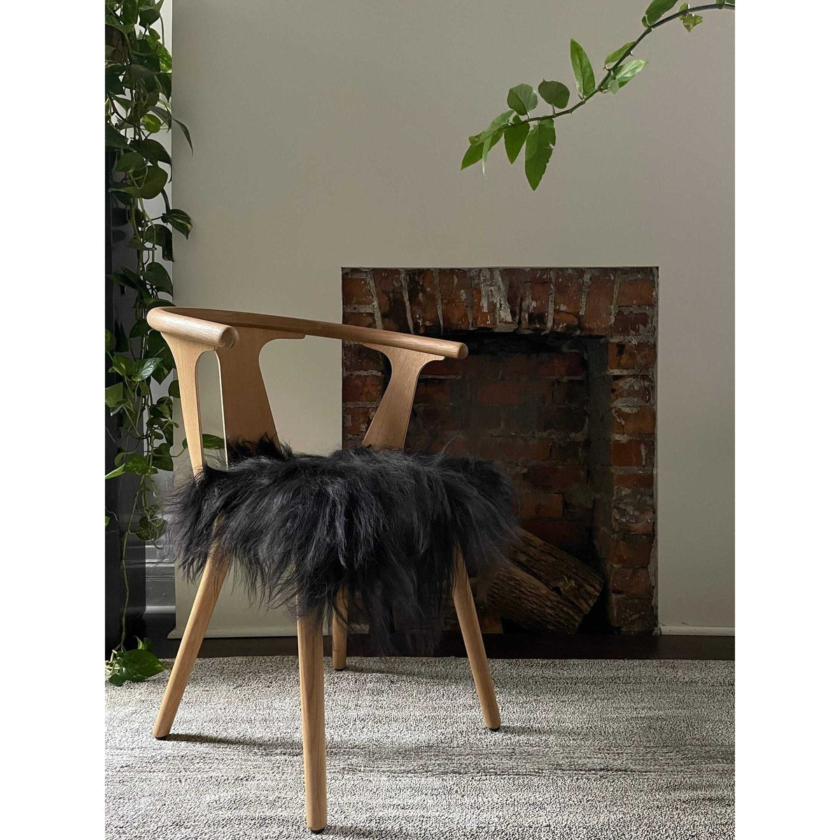 Black Icelandic Sheepskin Chair Pad