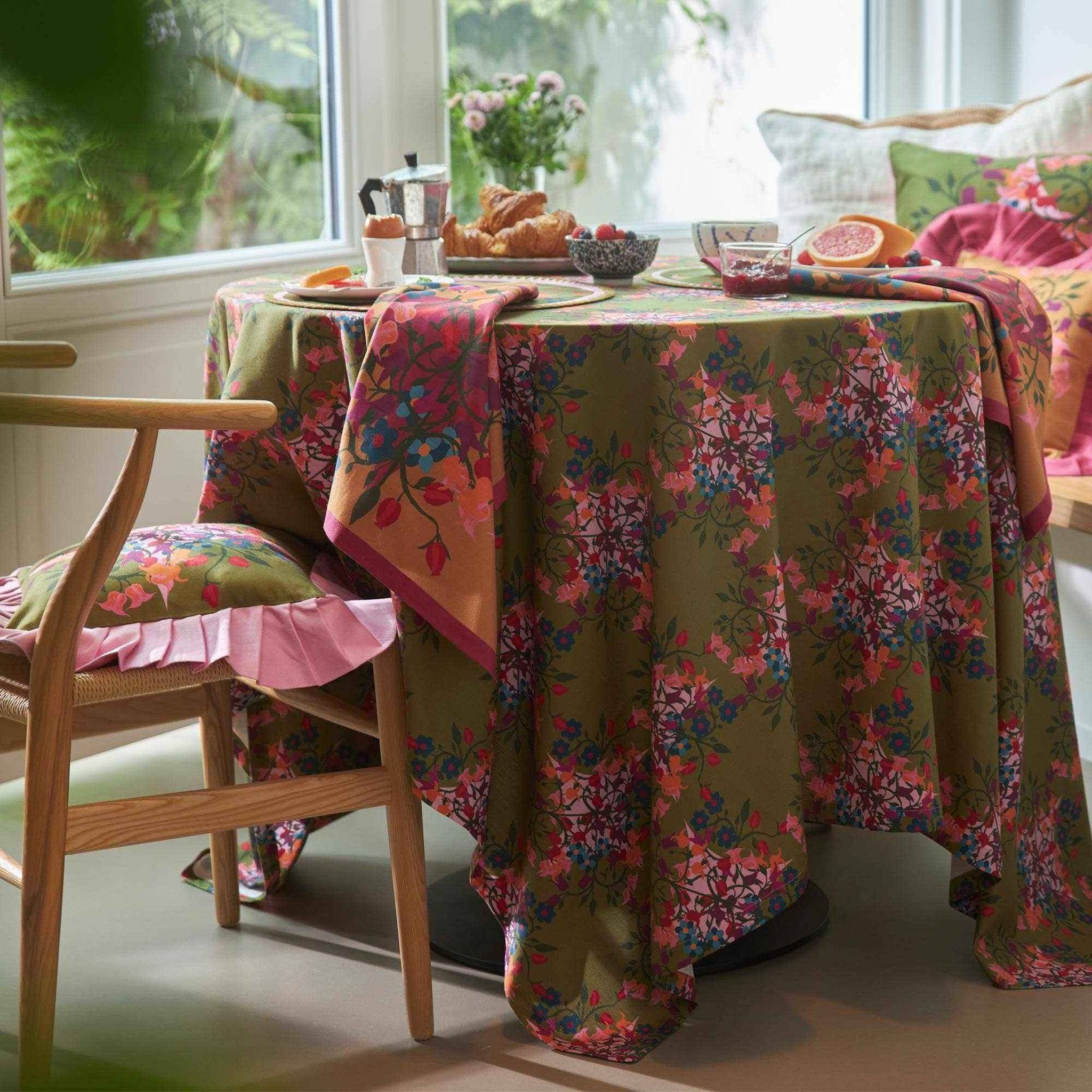 Tablecloth Blumen Green: Small