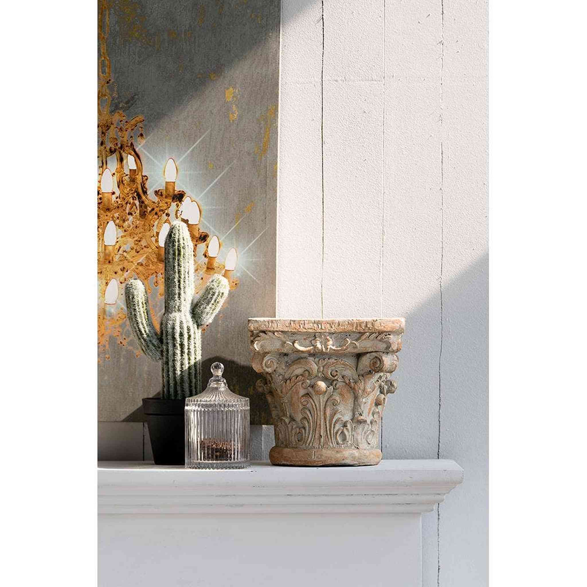 Indoor/Outdoor Pedestal
