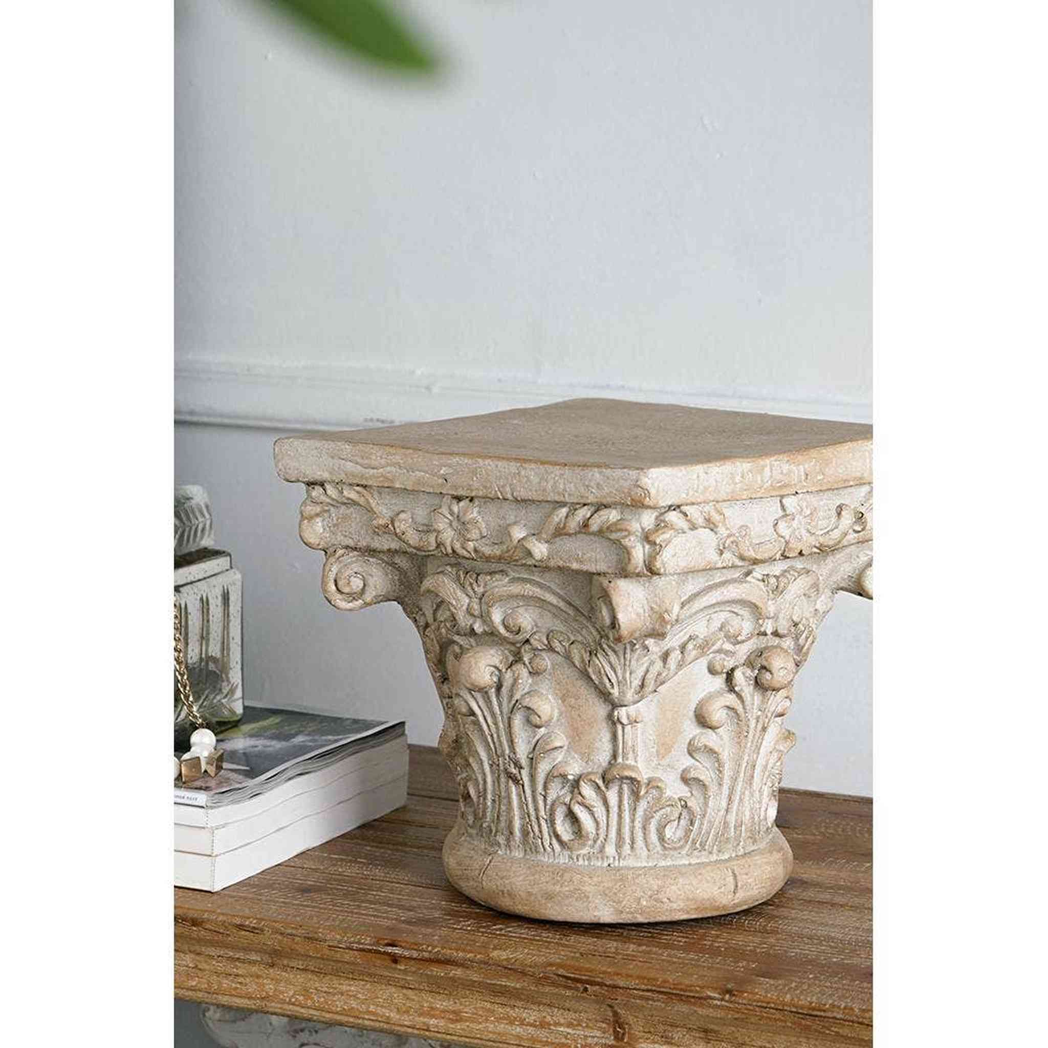 Indoor/Outdoor Pedestal