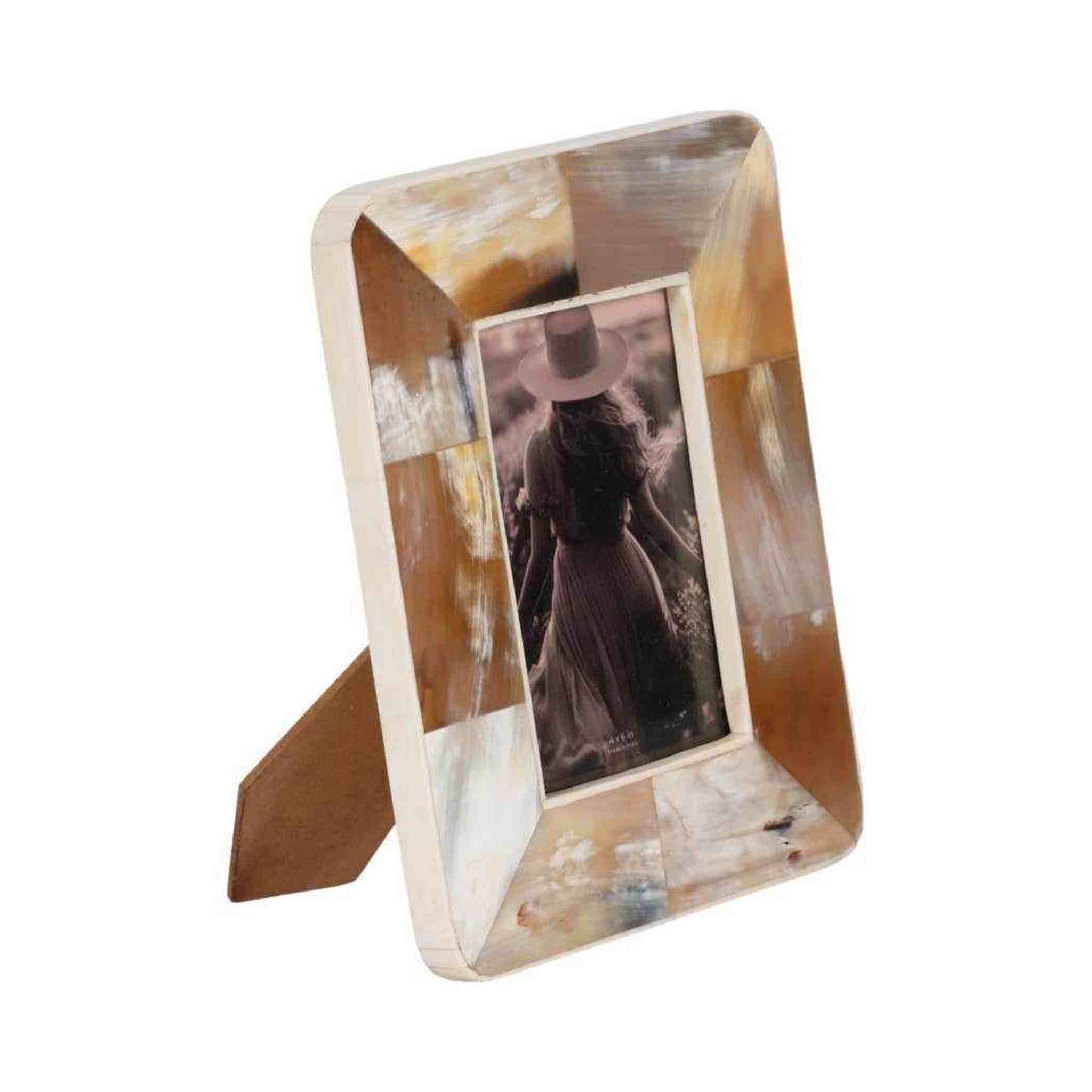 Tan Modern Wooden Curved Edge Horn Photo Frame 4x6 in.
