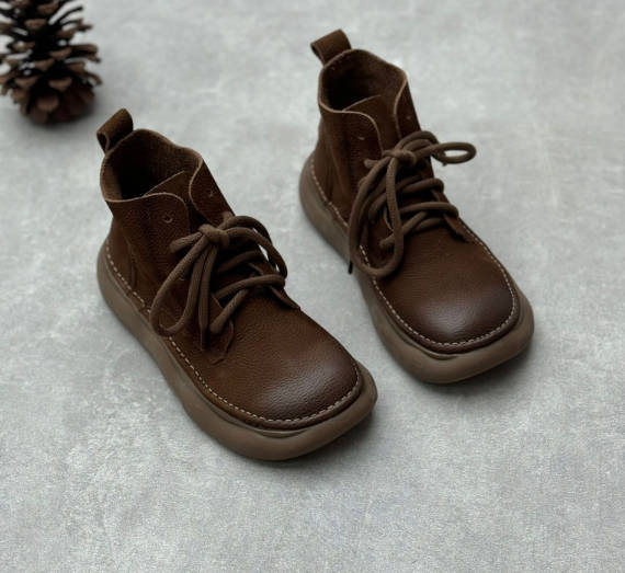 Women Vintage Artistic Style Wide Toe Lace-up Ankle Boots