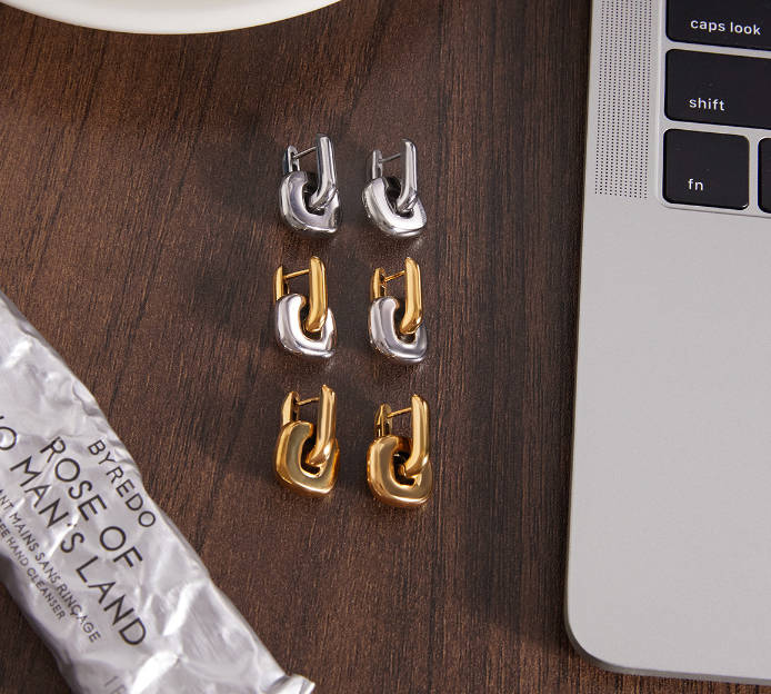 Retro Women Color-blocked Luxury Titanium Steel Elegant Earrings