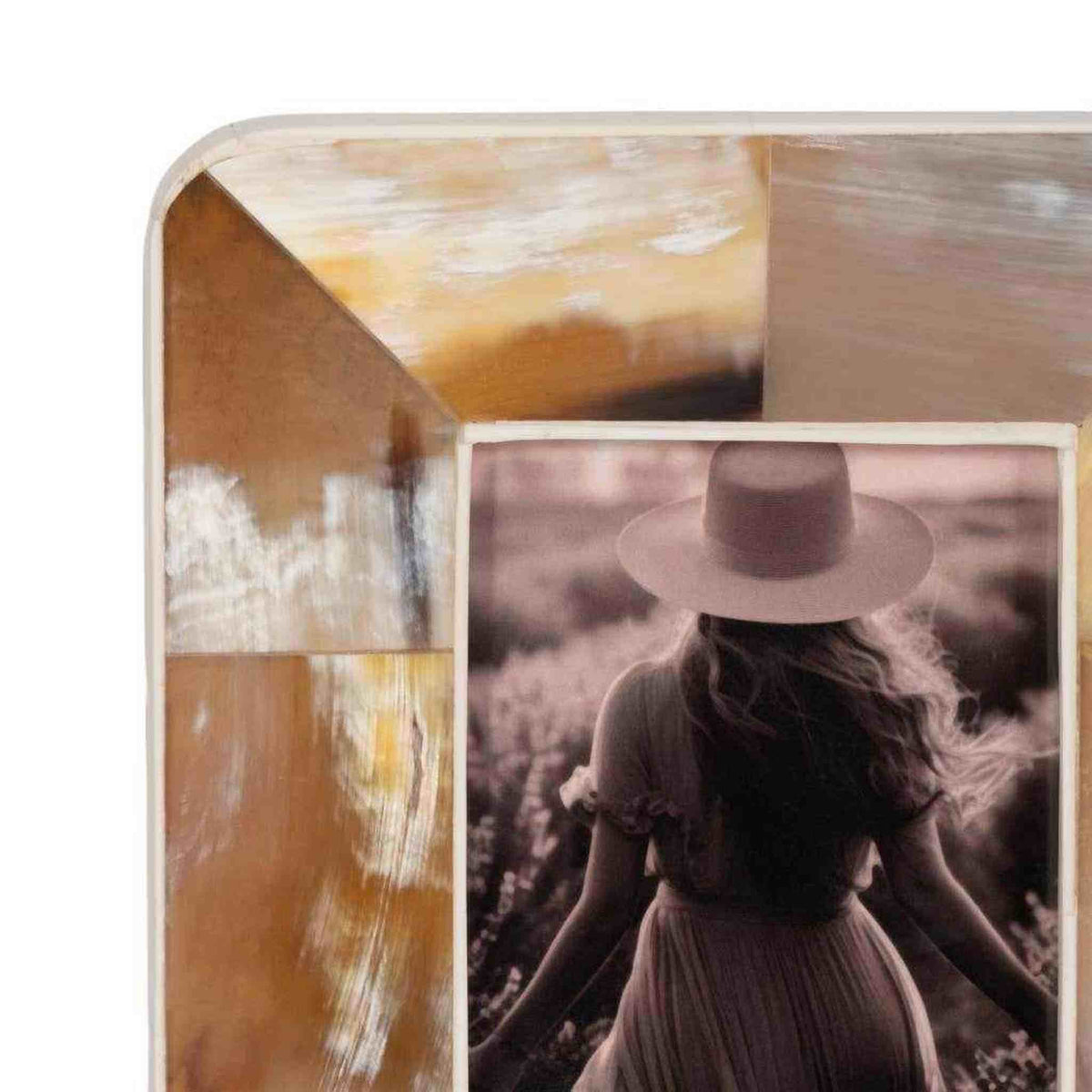 Tan Modern Wooden Curved Edge Horn Photo Frame 4x6 in.