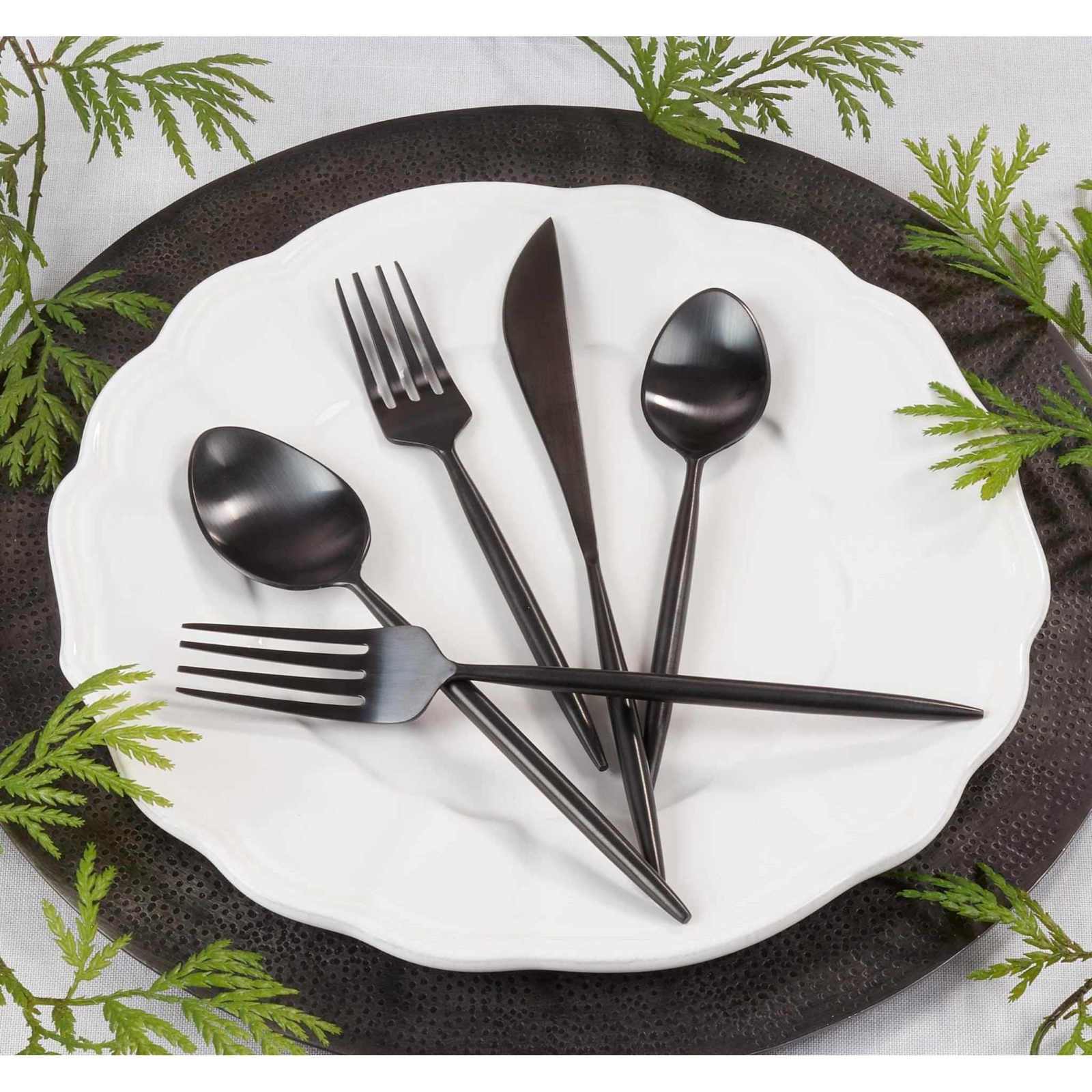 Stainless Steel Flatware: Black