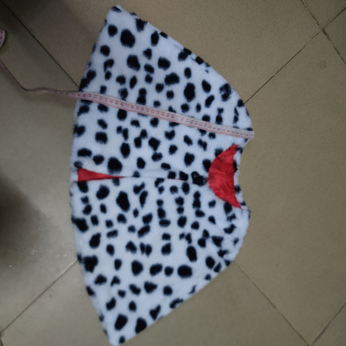 Cruella De Vil Halloween Costume Cape Scarf, Black White Leopard Print Shawl