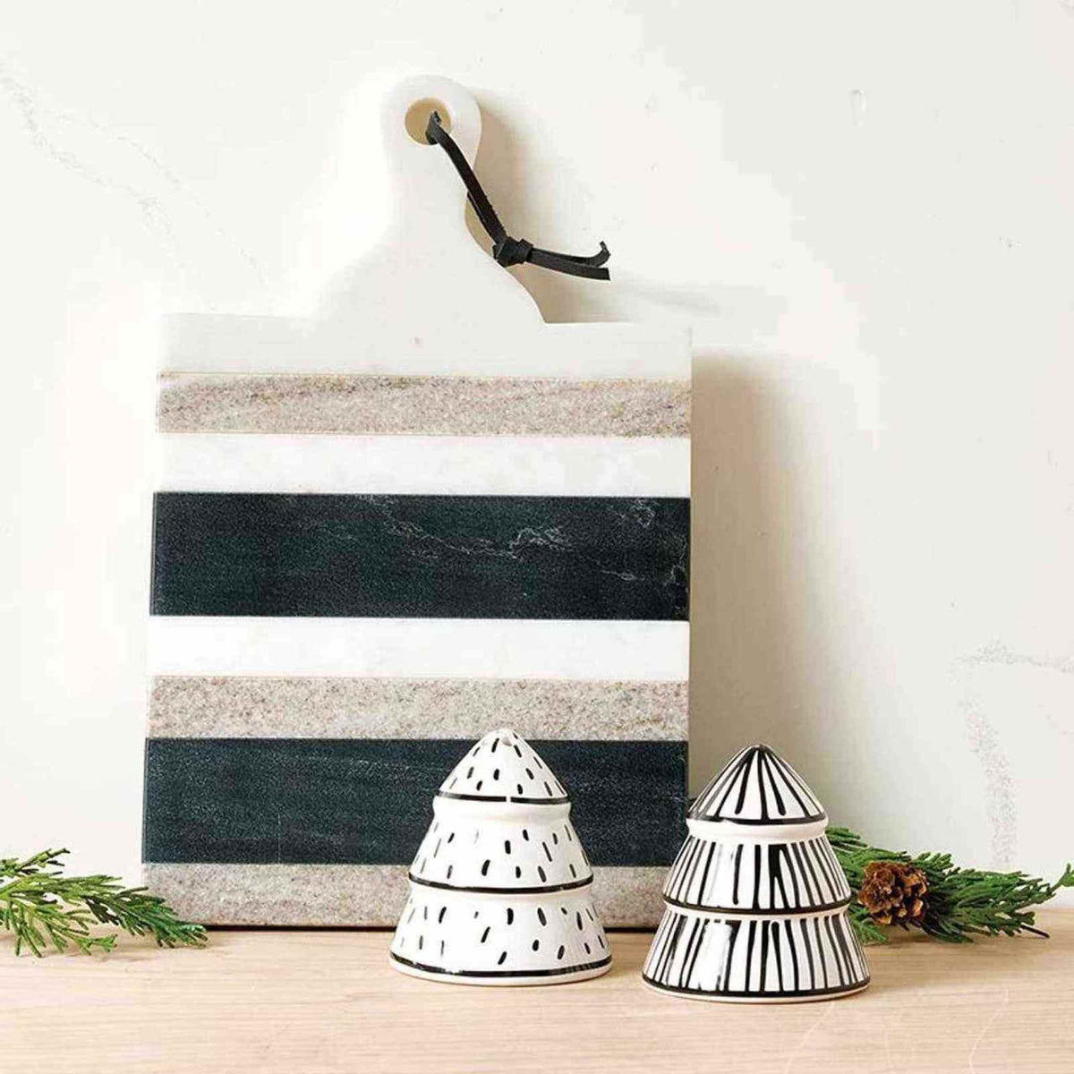 Stripe Marble Board with Handle