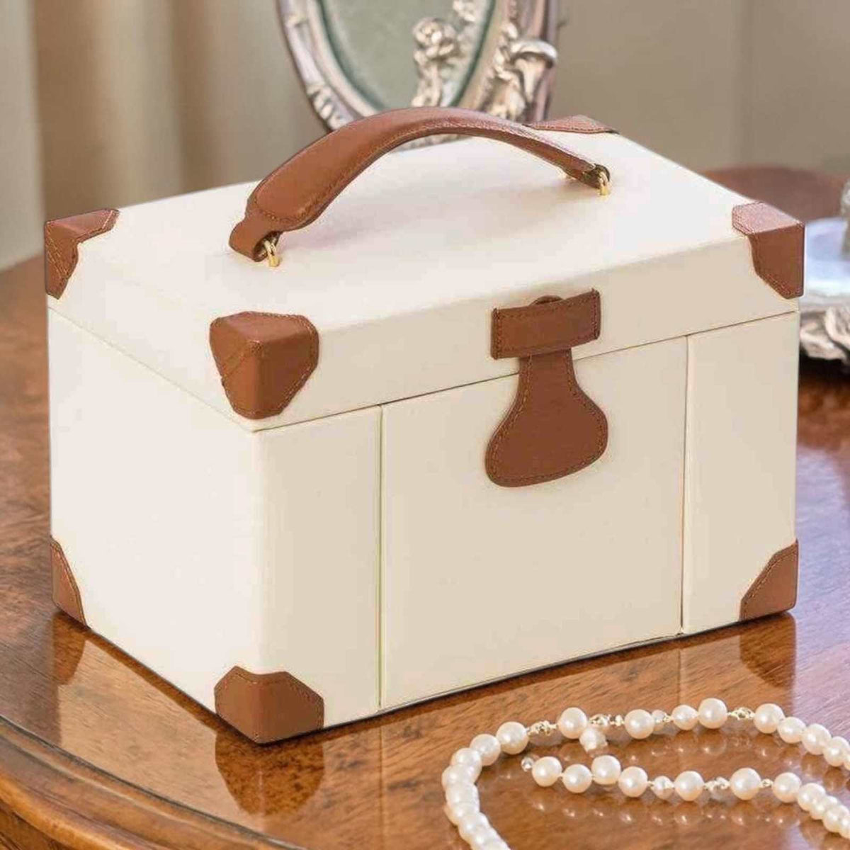 Ivory Leather Jewelry Box