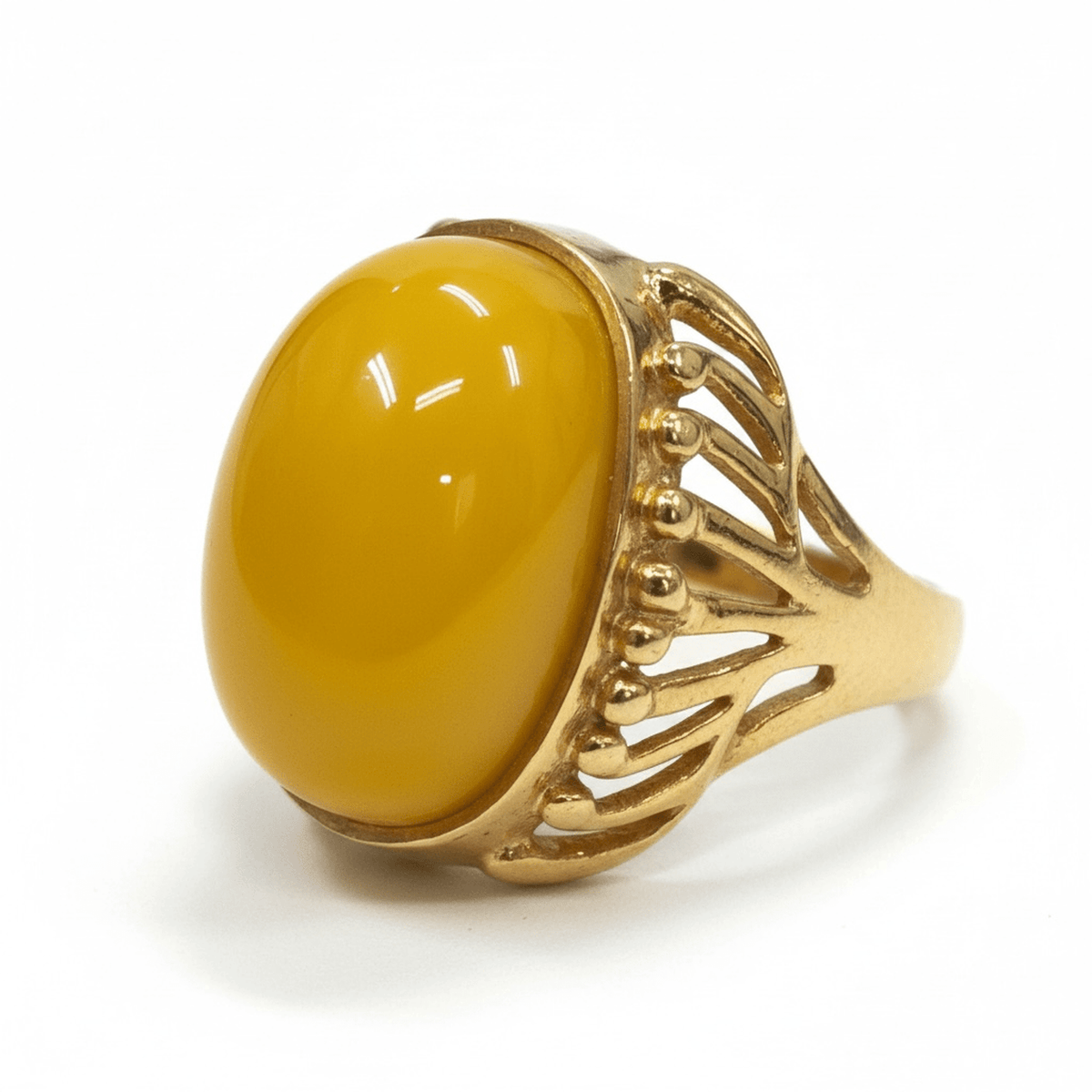 Vintage 14K Gold Amber Cabochon Statement Ring size 7.5