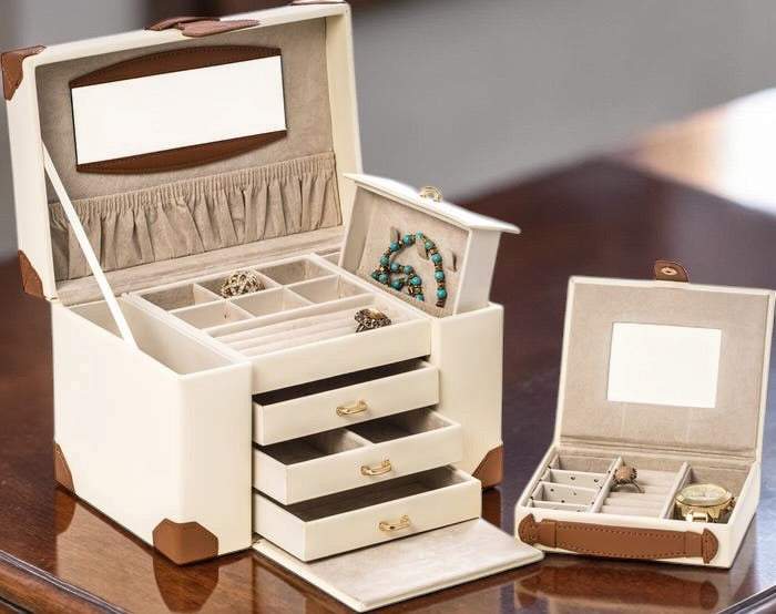 Ivory Leather Jewelry Box