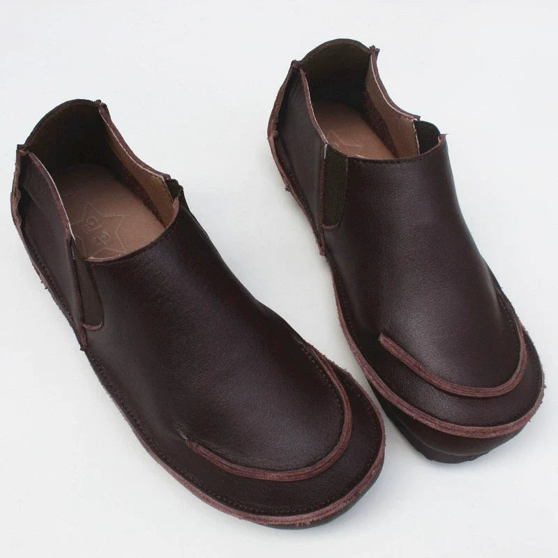 Women Retro Genuine Leather Soft Flat Sole Slip-On Shoes