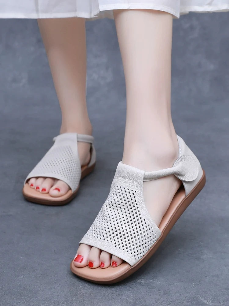 Babakud Summer Retro Breathable Leather Hollow Soft Sole Sandals