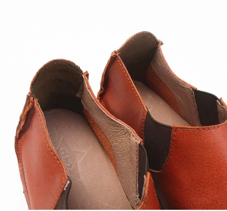 Women Retro Genuine Leather Soft Flat Sole Slip-On Shoes