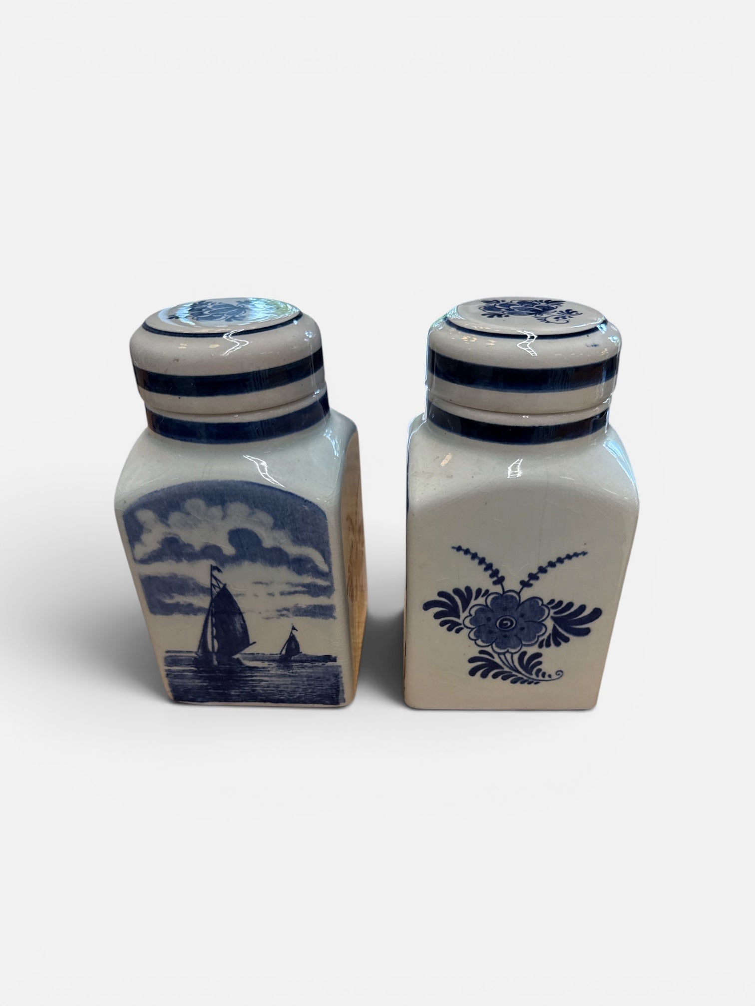 Vintage Hand-Painted Delft Blue Porcelain Jar Pair ¨C Dutch Delft Blauw Lidded Canister