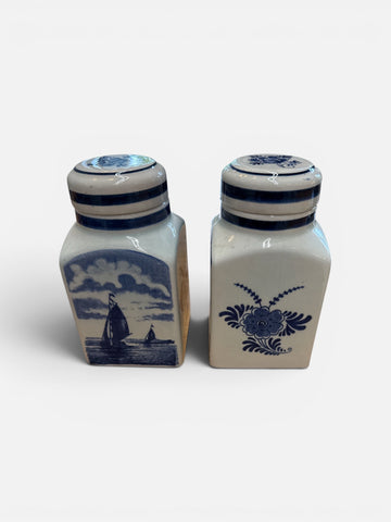 Vintage Hand-Painted Delft Blue Porcelain Jar Pair ¨C Dutch Delft Blauw Lidded Canister