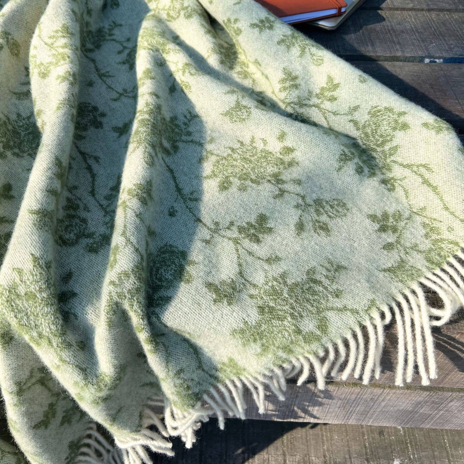 Rose Recycled Wool Throw