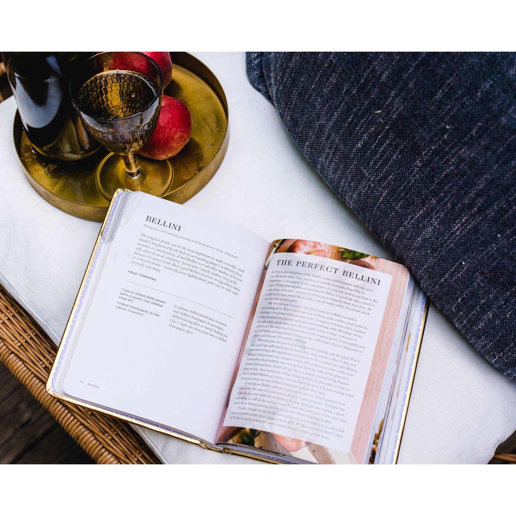 Bubbly: A Collection of Champagne and Sparkling Cocktails
