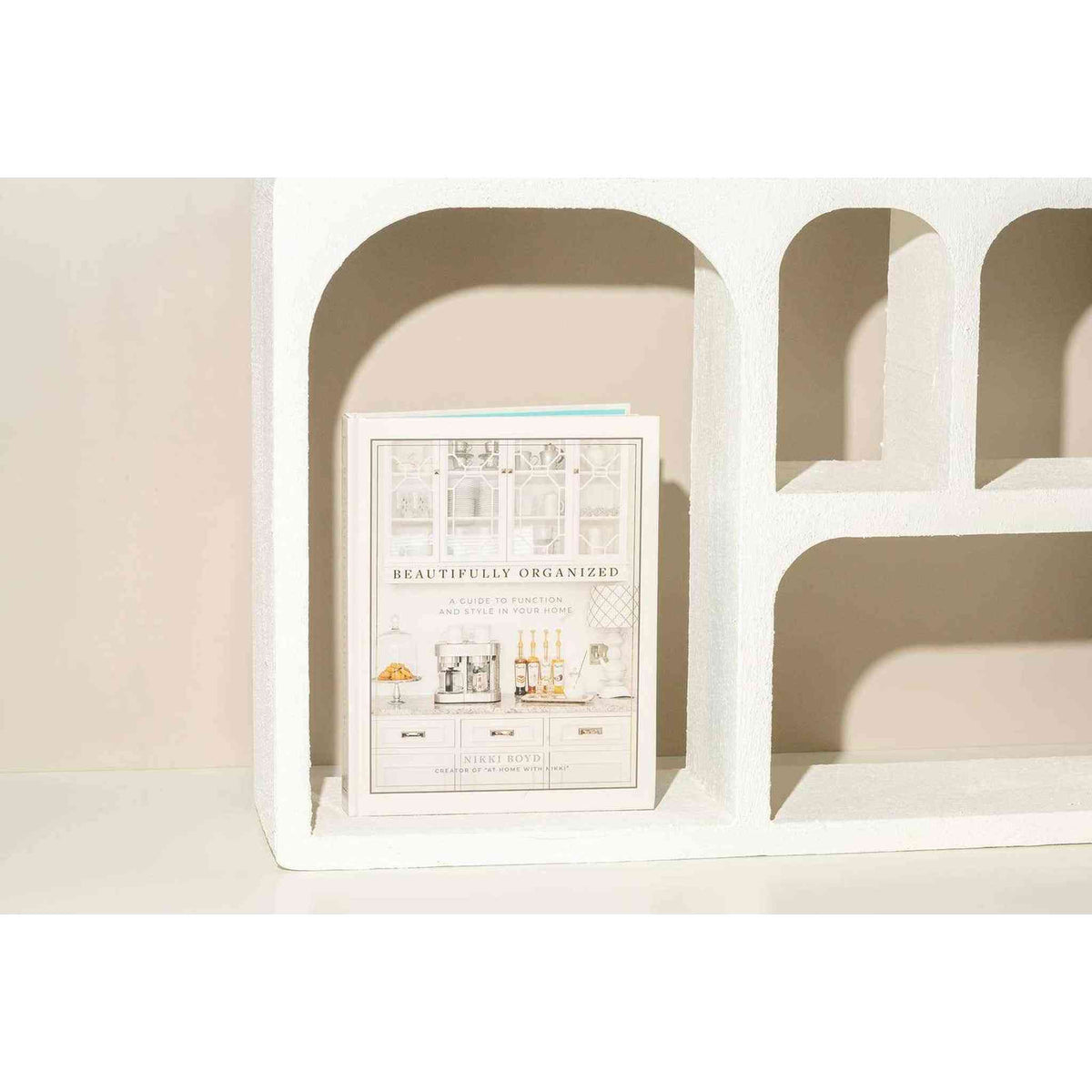 Beautifully Organized (White Coffee Table Books)