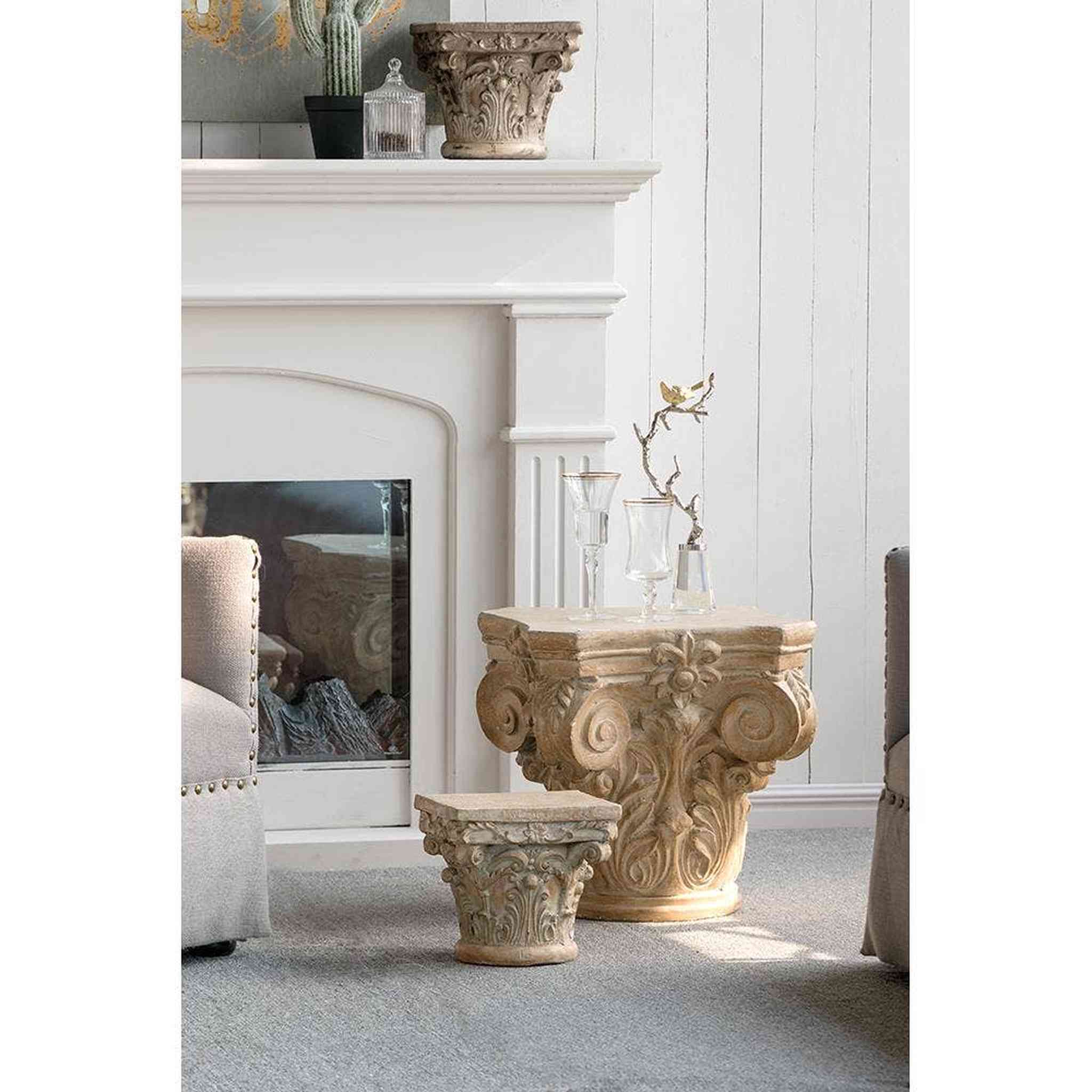 Indoor/Outdoor Pedestal