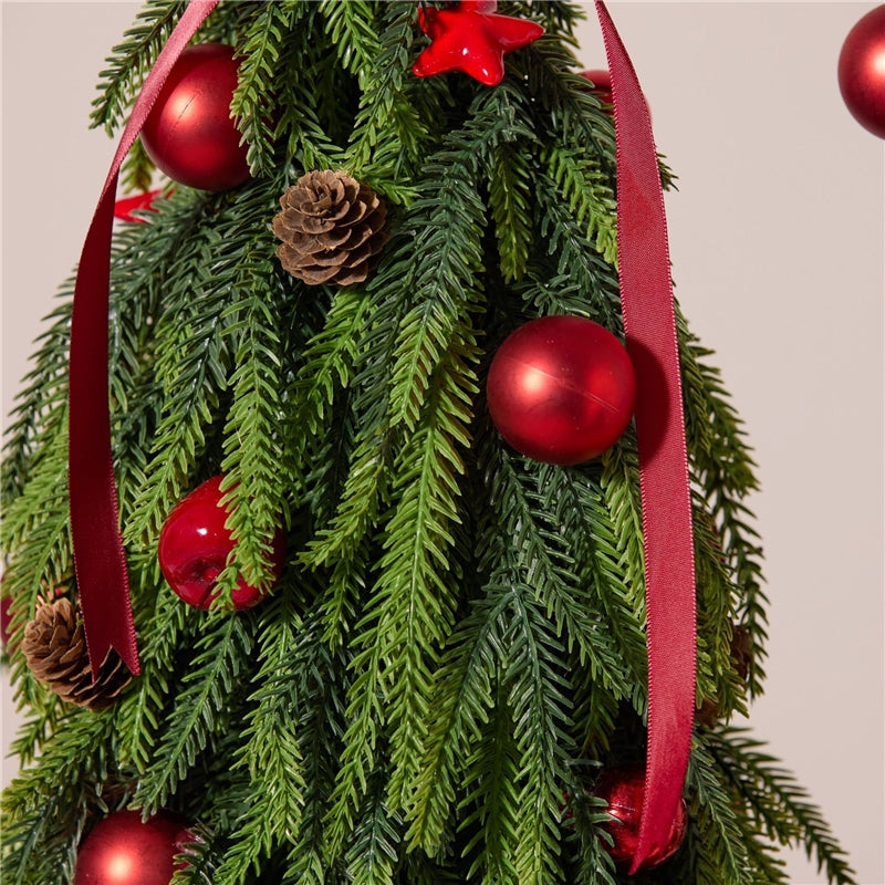 Nordic Leaning Christmas Tree