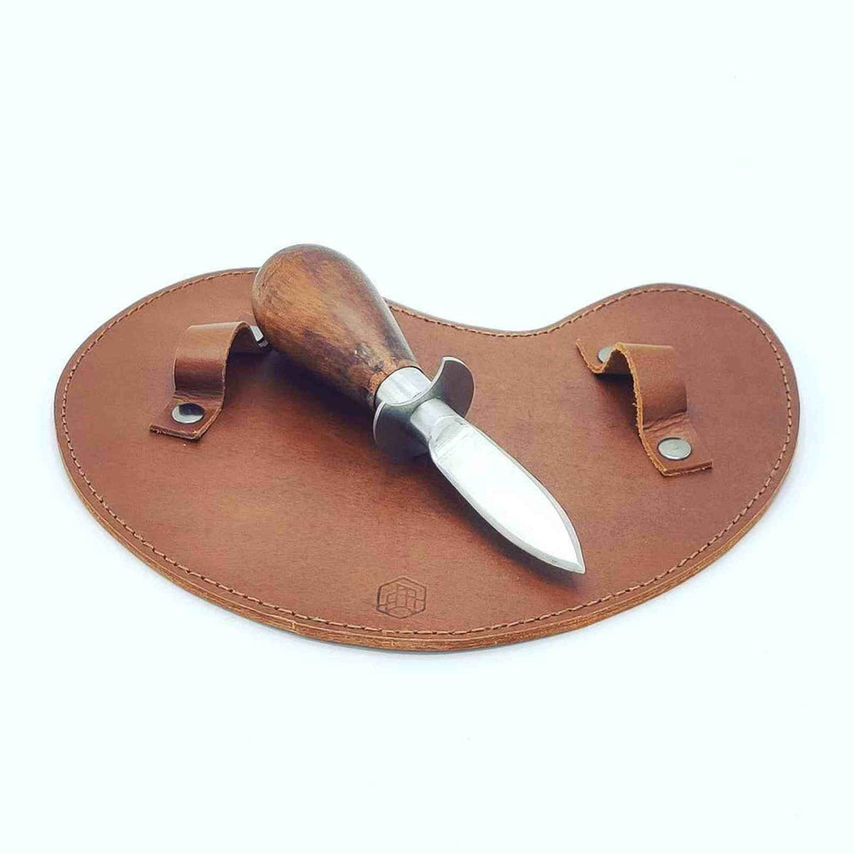 Oyster set with leather glove