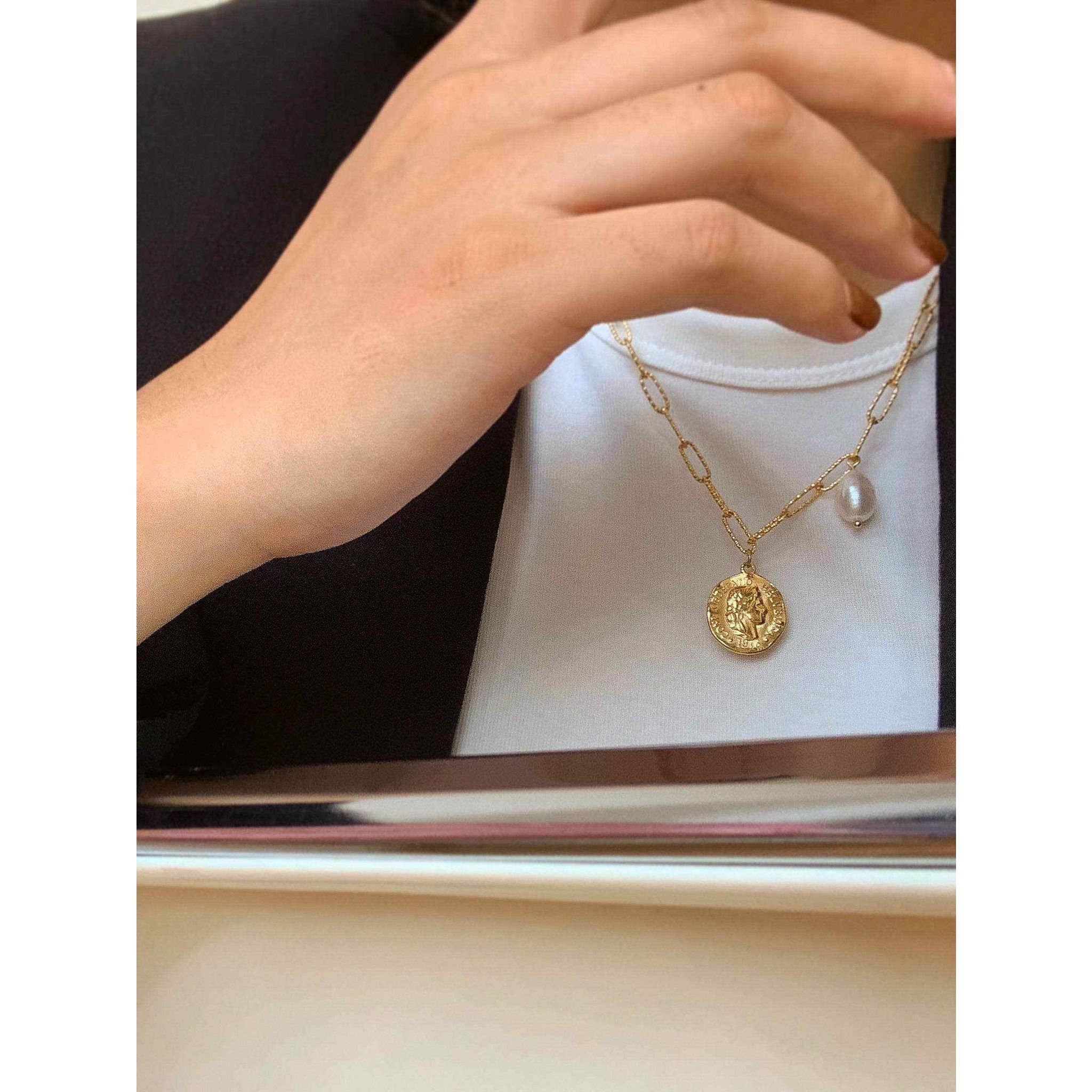 Isaline Gold 18K Gold Non-Tarnish Coin Chain Necklace