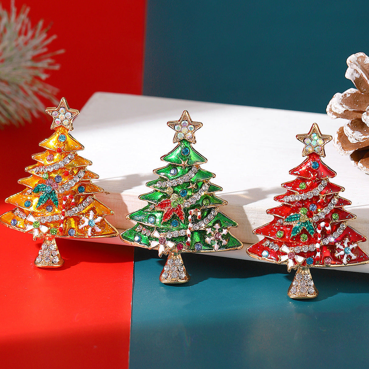 Christmas Tree Brooch Women Rhinestone Pin Ins Fashion Jewelry