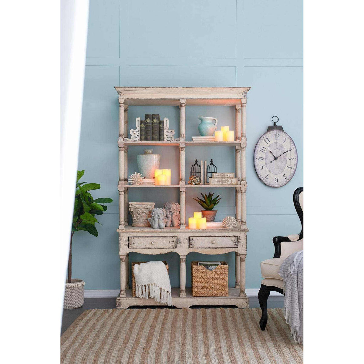 Indoor/Outdoor Pedestal