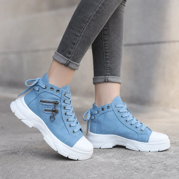 Breezara – Lace-Up Platform Sneaker Boots