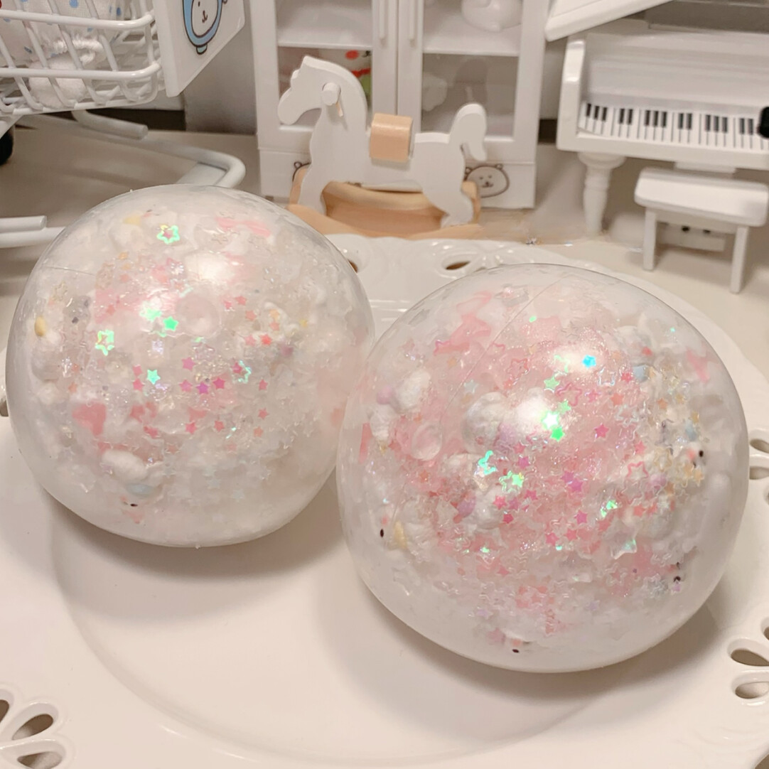 Fluffy Base Squishy Ball